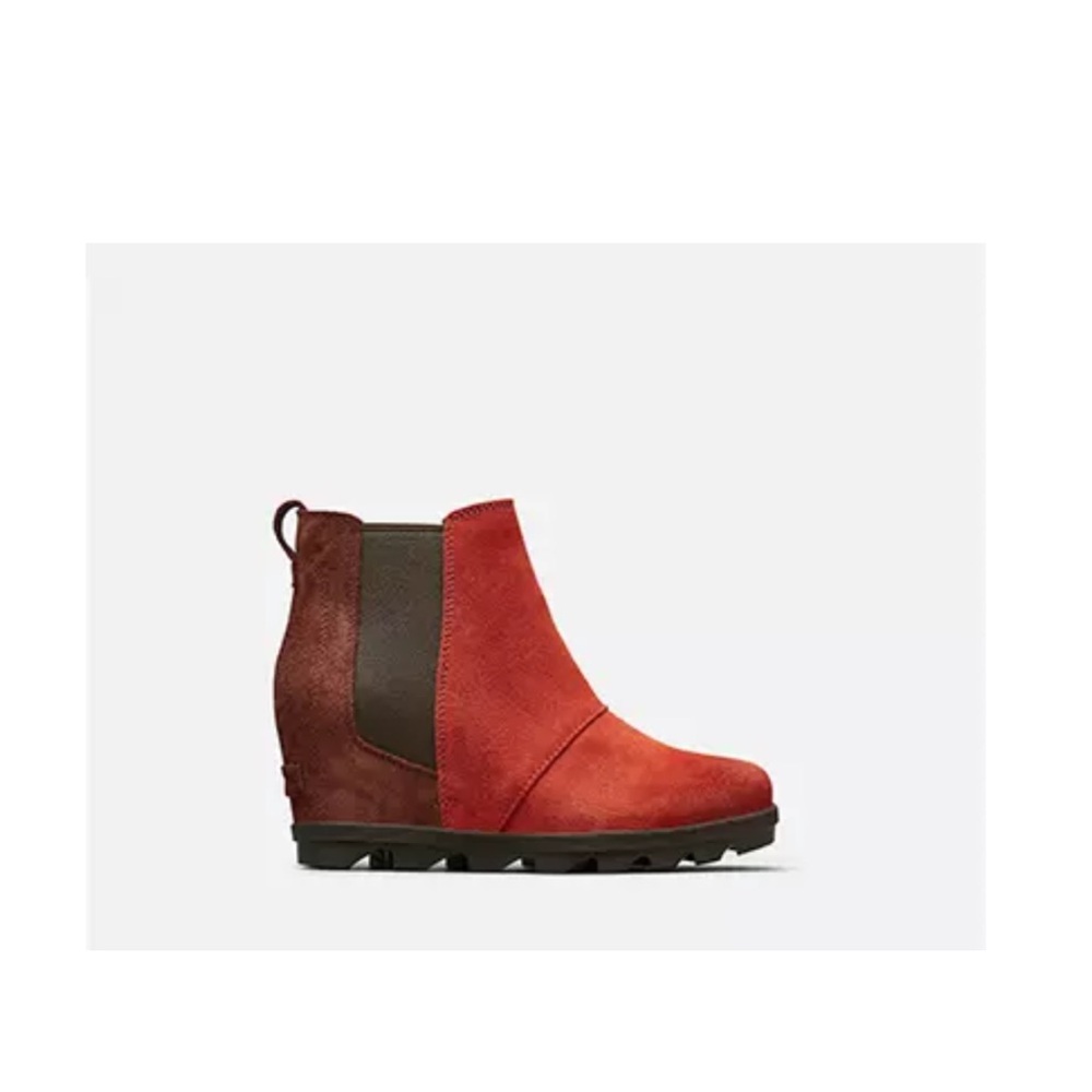NWOT SOREL Waterproof Joan of Arctic Wedge Chelsea Boot - Carnelian Red